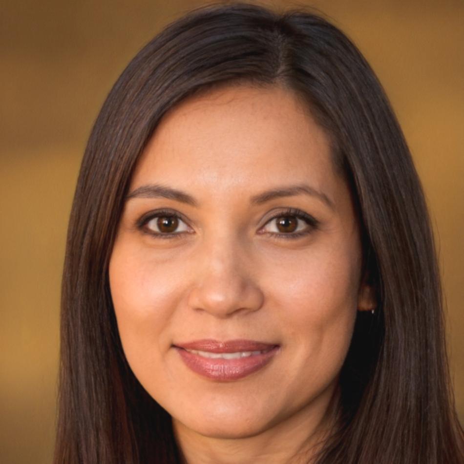 Kira Veenhof, Senior Investment Psychology Consultant